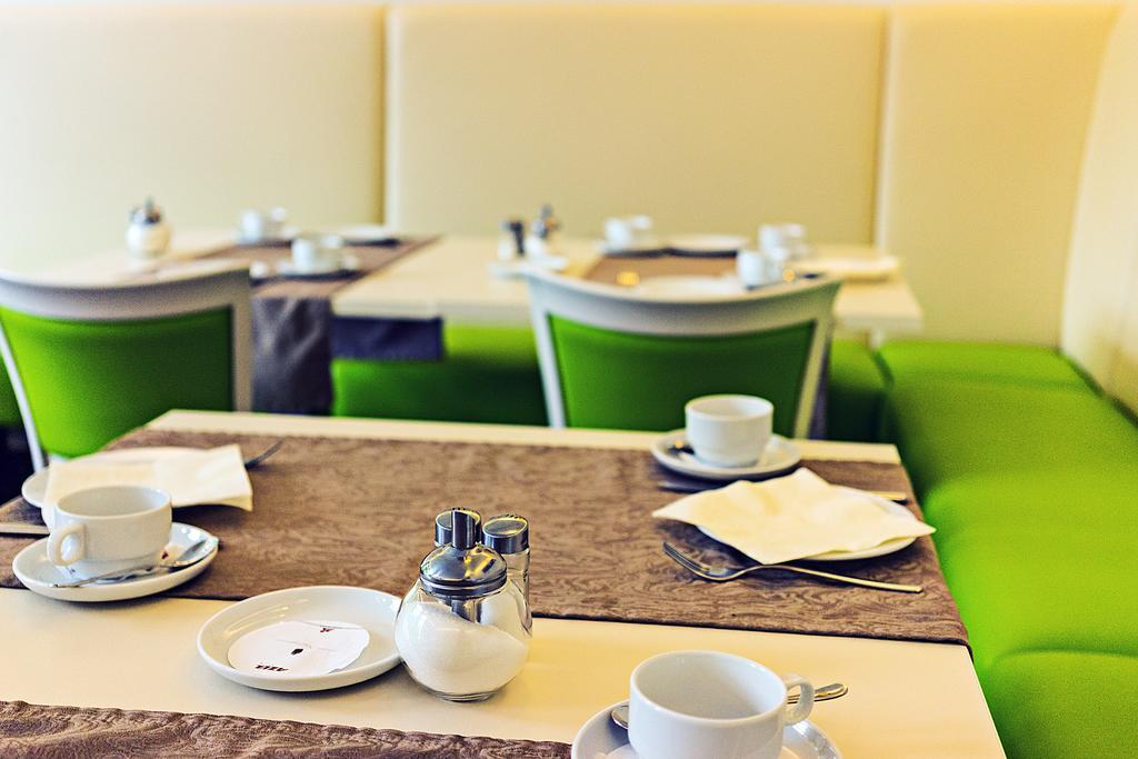 Hotel Knorz Zirndorf Ngoại thất bức ảnh