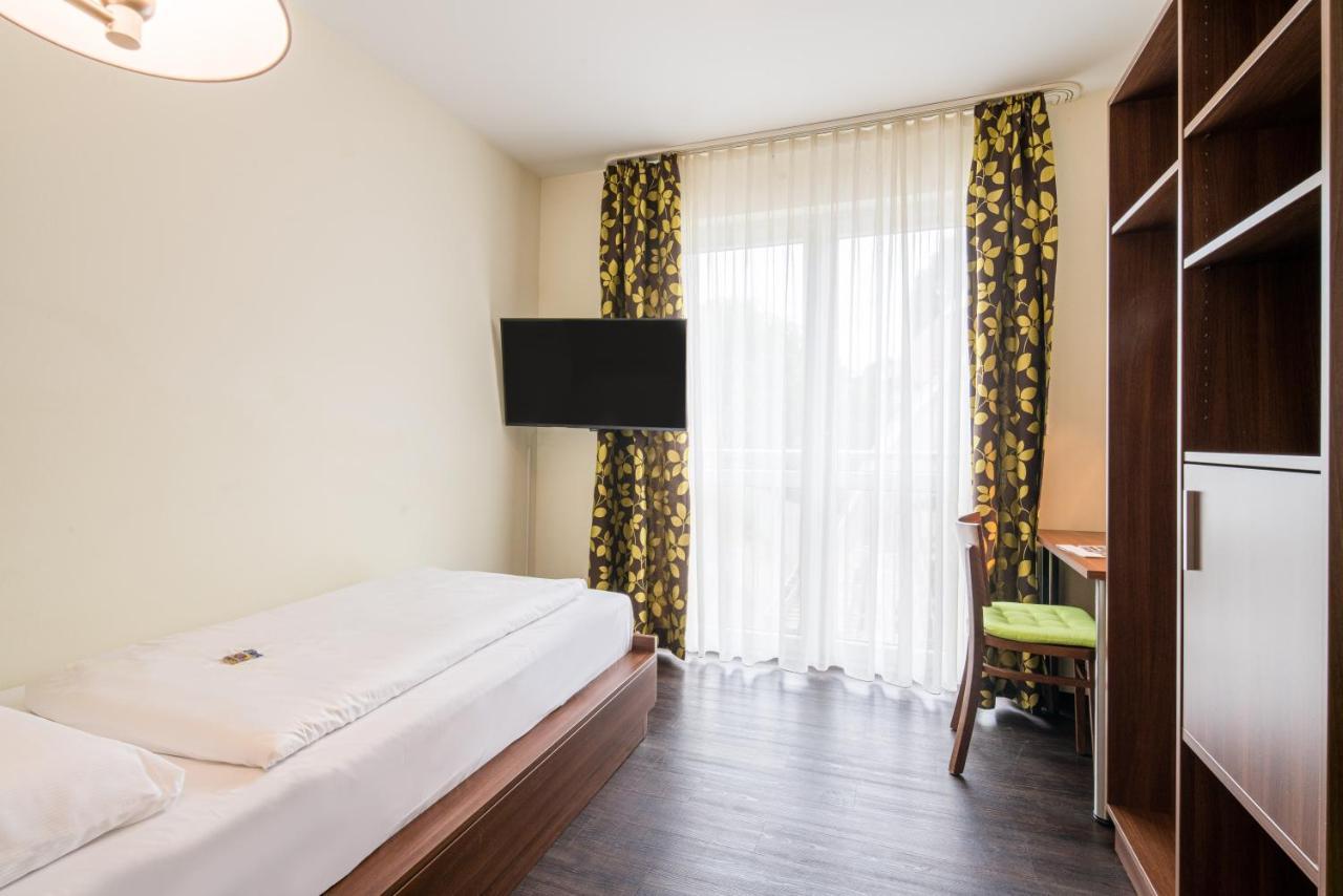 Hotel Knorz Zirndorf Ngoại thất bức ảnh